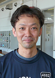 片山雅雄